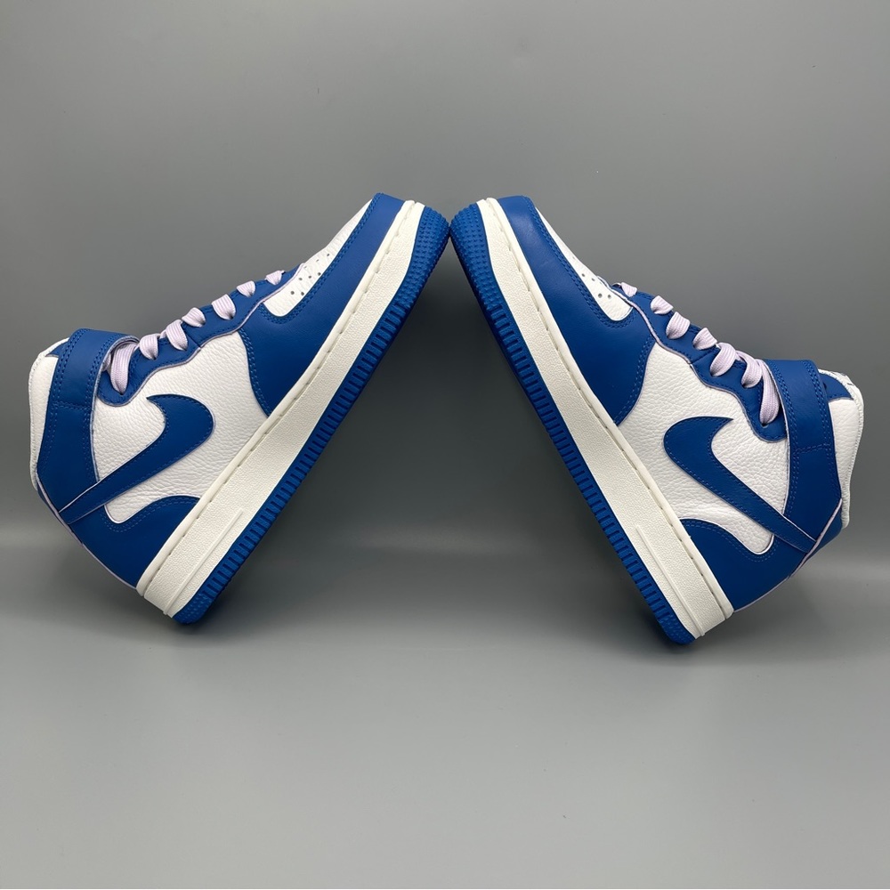 Women's Air Force 1 '07 Mid - Classic White and Military Blue Size 7 - Picture 10 of 14